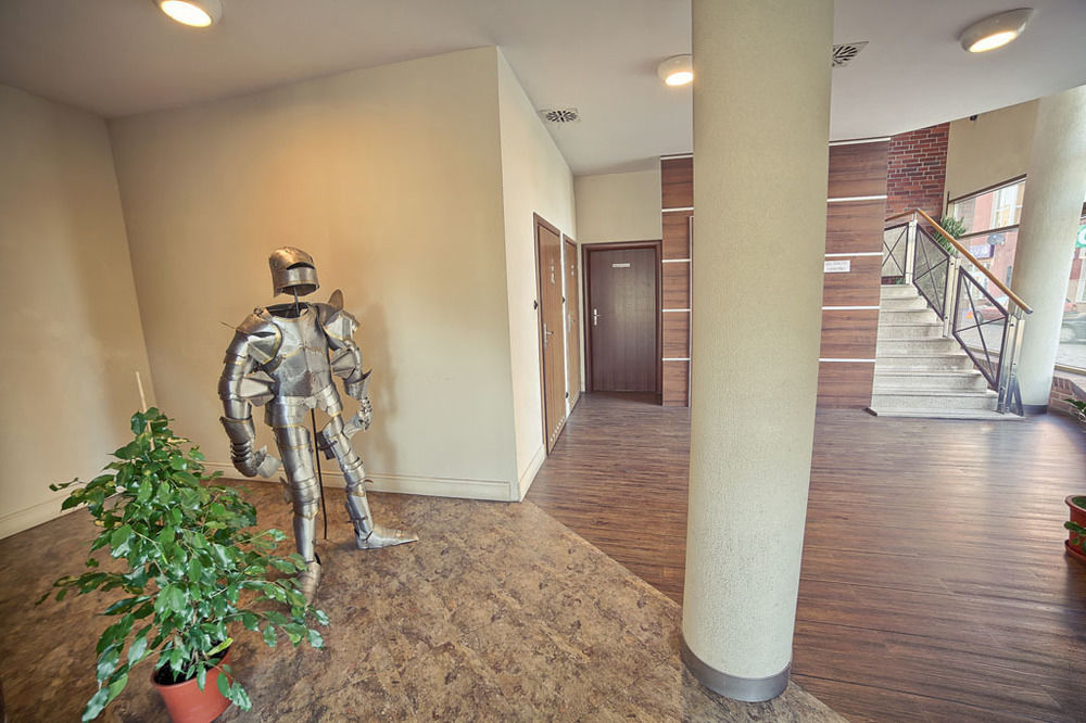 Grot Hotel Malbork Extérieur photo