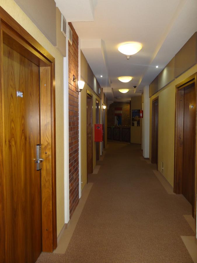 Grot Hotel Malbork Extérieur photo